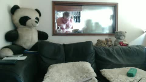 Snapshot of jacques_de_france chatting on February 28, 4:10 pm Jacques online show from February 28, 4:10 pm