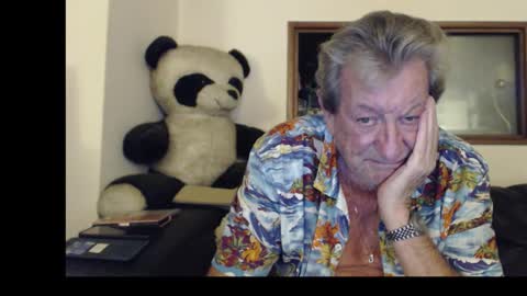 Snapshot of jacques_de_france chatting on September 13, 4:12 am Jacques online show from September 13, 4:12 am