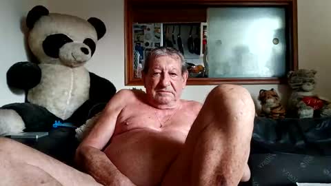 Snapshot of jacques_de_france chatting on May 28, 4:59 pm Jacques online show from May 28, 4:59 pm