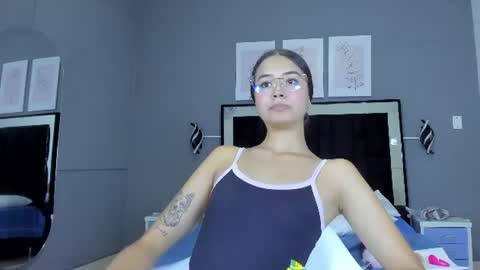 jade_lovv online show from June 27, 7:08 pm