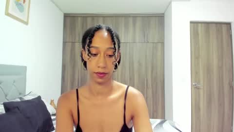 Jade smile online show from September 16, 2:40 pm