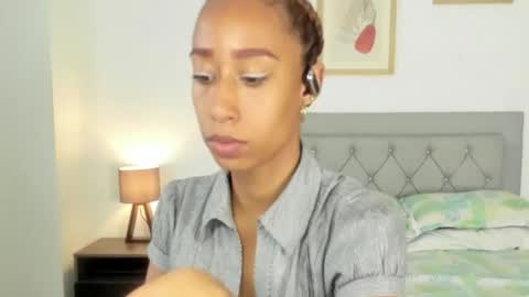 Jade smile online show from February 23, 3:53 pm