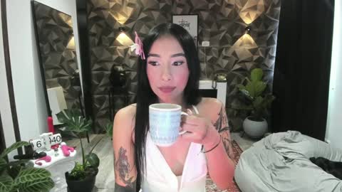 Snapshot of jade_porn chatting on February 2, 11:40 am Jade  independent model online show from February 2, 11:40 am