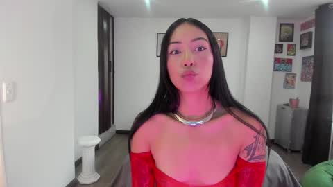 Snapshot of jade_porn chatting on October 25, 11:51 am Jade  independent model online show from October 25, 11:51 am