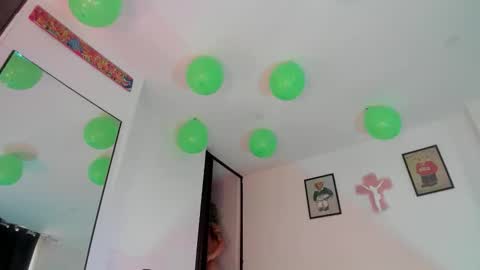 Jade  independent model online show from March 17, 6:33 pm