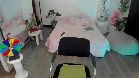 Jade  independent model online show from March 30, 12:39 pm