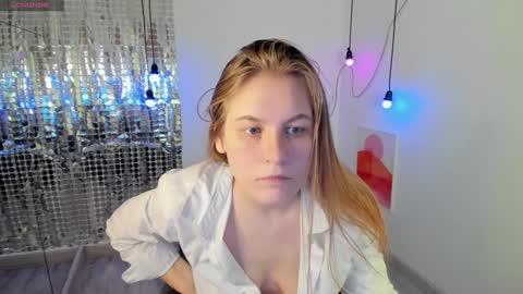 Snapshot of jade_soft chatting on December 22, 1:33 pm Jade online show from December 22, 1:33 pm