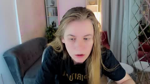 Snapshot of jade_soft chatting on October 26, 2:12 pm Jade online show from October 26, 2:12 pm