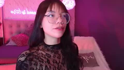 Snapshot of jade_storm_ chatting on June 11, 2:04 pm JADE online show from June 11, 2:04 pm