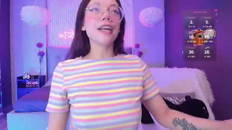 Snapshot of jade_storm_ chatting on June 20, 9:06 pm JADE online show from June 20, 9:06 pm