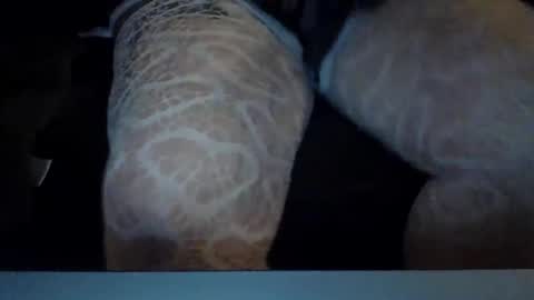 Snapshot of jadeallyson1 chatting on November 14, 6:45 am jade allyson and sexy guy online show from November 14, 6:45 am