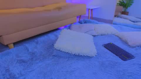 jadee__ online show from October 15, 1:06 am