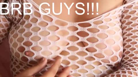 Snapshot of jadeestudios chatting on February 13, 4:39 pm jadeestudios online show from February 13, 4:39 pm