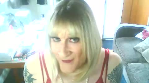 Jademinx online show from April 16, 12:17 pm