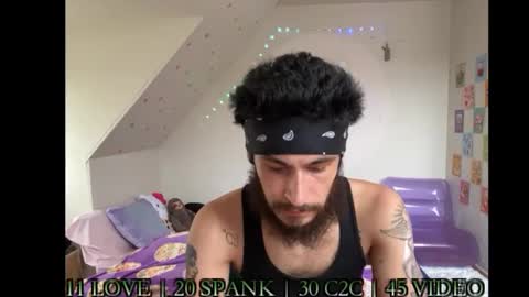 Snapshot of jadelondonxo chatting on February 16, 3:38 pm Jade online show from February 16, 3:38 pm