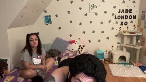 Snapshot of jadelondonxo chatting on March 6, 12:21 am Jade online show from March 6, 12:21 am