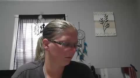 JadeLuv online show from November 1, 5:26 pm