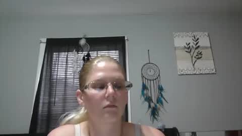 JadeLuv online show from January 10, 5:37 pm