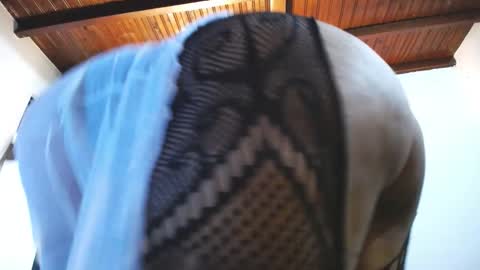 Snapshot of jadestone69 chatting on November 9, 8:01 am jadeStone69 online show from November 9, 8:01 am