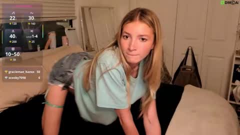 Snapshot of jadewilkinson chatting on March 8, 1:28 am jadewilkinson online show from March 8, 1:28 am