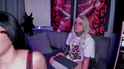 Snapshot of jadeykhada chatting on October 3, 12:29 am Jade Khada online show from October 3, 12:29 am