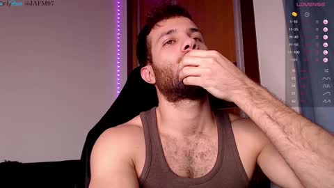 Snapshot of jafm97 chatting on December 5, 5:39 pm Edward online show from December 5, 5:39 pm