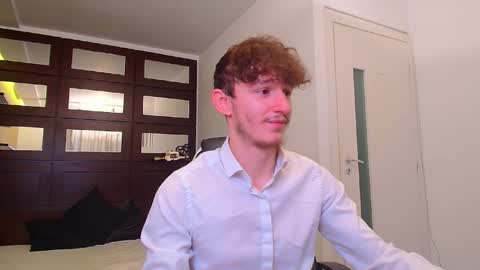 Snapshot of jaggerward chatting on November 13, 5:17 am JaggerWard online show from November 13, 5:17 am