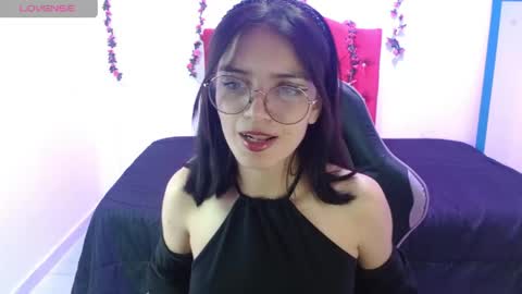 Snapshot of jaide412638 chatting on May 4, 9:00 pm jaide412638 online show from May 4, 9:00 pm