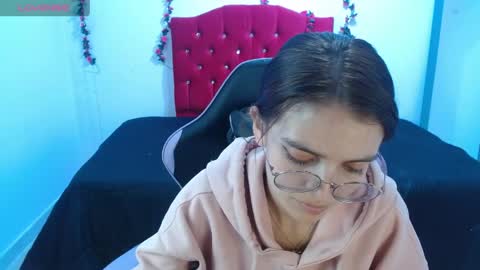 Snapshot of jaide412638 chatting on May 27, 9:34 pm jaide412638 online show from May 27, 9:34 pm