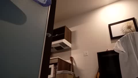 Snapshot of jaidenblake chatting on January 1, 1:04 am jaidenblake online show from January 1, 1:04 am