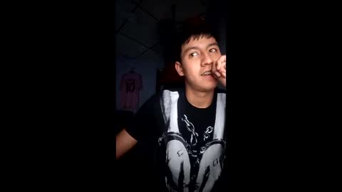 jaider_17 online show from January 15, 2:05 am