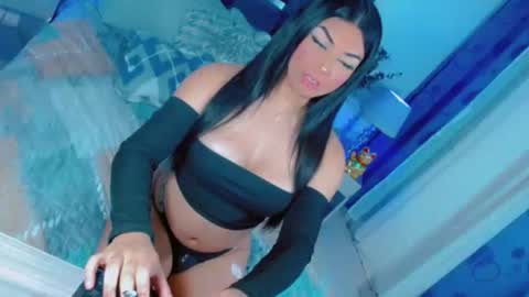 KAMILA D LOS ANGELES online show from June 12, 3:22 pm