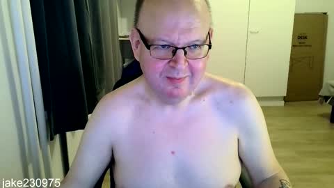 Jake2309 online show from February 13, 8:05 pm