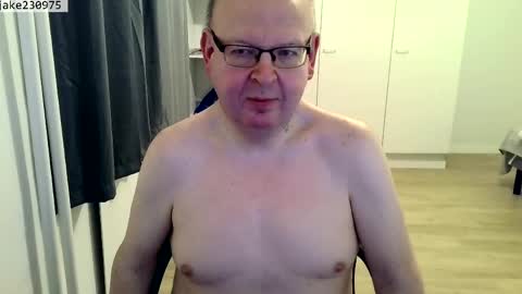 Jake2309 online show from April 2, 7:22 pm