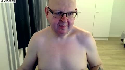 Jake2309 online show from April 21, 6:55 pm