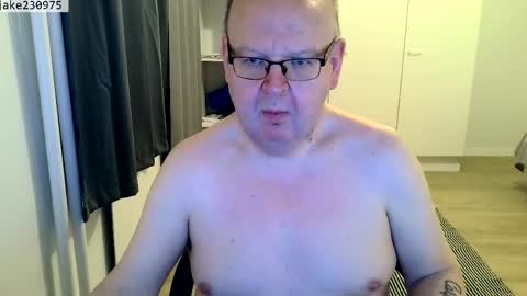 Snapshot of jake230975 chatting on May 25, 7:31 pm Jake2309 online show from May 25, 7:31 pm