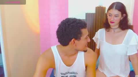 Snapshot of jake_and_heidy chatting on February 15, 4:47 pm MY NAME IS JAKE AND HEIDY online show from February 15, 4:47 pm