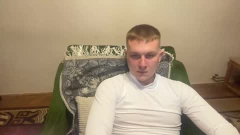 Snapshot of jake_blaze__ chatting on November 11, 8:20 pm Max online show from November 11, 8:20 pm