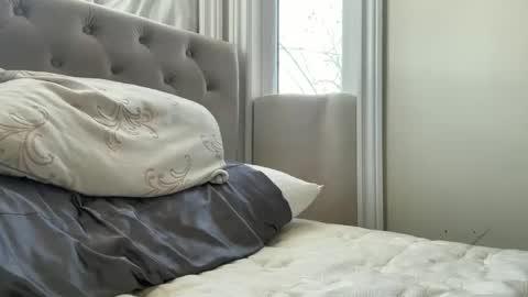 jake_jackson1 online show from April 7, 5:24 pm