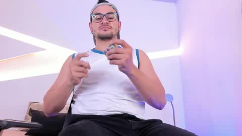 Snapshot of jake_muller1 chatting on April 26, 4:21 am Jake online show from April 26, 4:21 am