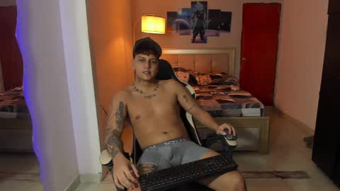 Jake Pons online show from February 9, 10:00 pm