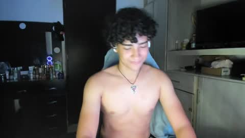 jake willianss online show from June 20, 4:04 am