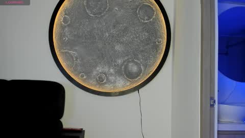 Snapshot of jakee_brown chatting on November 8, 2:56 am Santiago online show from November 8, 2:56 am