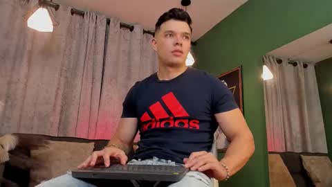 Jake Tyler online show from November 10, 5:45 pm