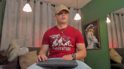 Snapshot of jakee_tyler chatting on March 7, 6:27 pm Jake Tyler online show from March 7, 6:27 pm