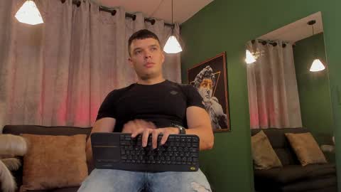 Snapshot of jakee_tyler chatting on April 8, 6:41 pm Jake Tyler online show from April 8, 6:41 pm