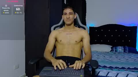 Snapshot of jakemonroe1 chatting on June 9, 3:45 pm JakeMonroe online show from June 9, 3:45 pm