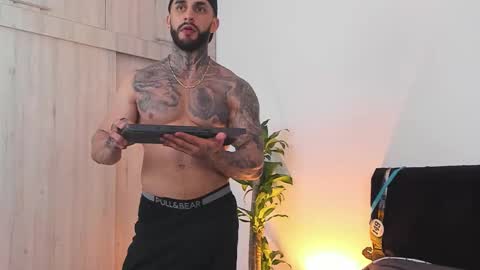 Jake Orthega online show from November 6, 5:52 am