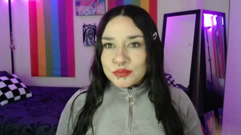 Snapshot of jalea_real_69 chatting on June 24, 6:23 am jalea_real_69 online show from June 24, 6:23 am