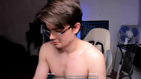 Hey there Im Jame online show from February 5, 5:39 pm